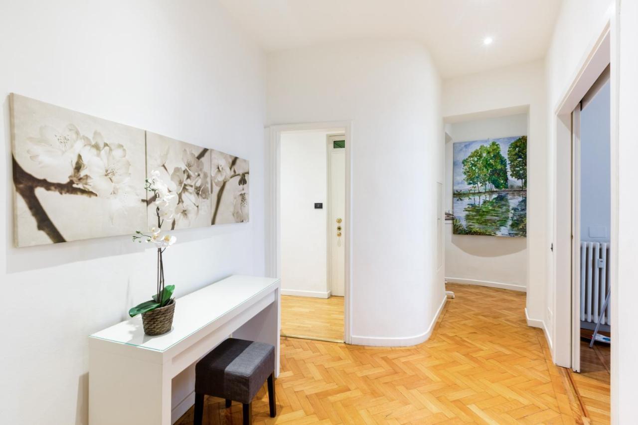Spacious And Brilliant Apartment In Duomo By Easylife ميلان المظهر الخارجي الصورة